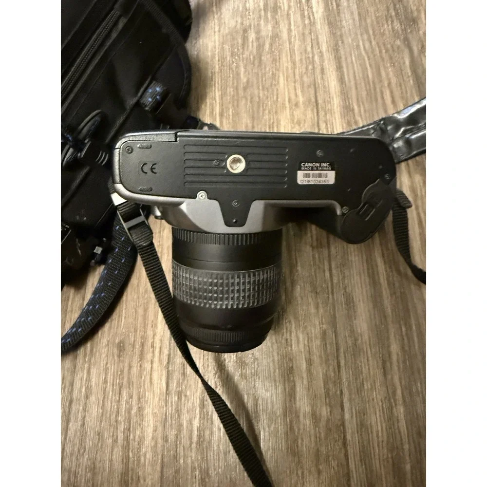 Canon EOS Rebel G II‎ 35mm Film Camera With 2 Lens 35-80; 80-200